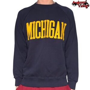 Vintage Michigan wolverines crewneck sweatshirt size large Made in USA raglan